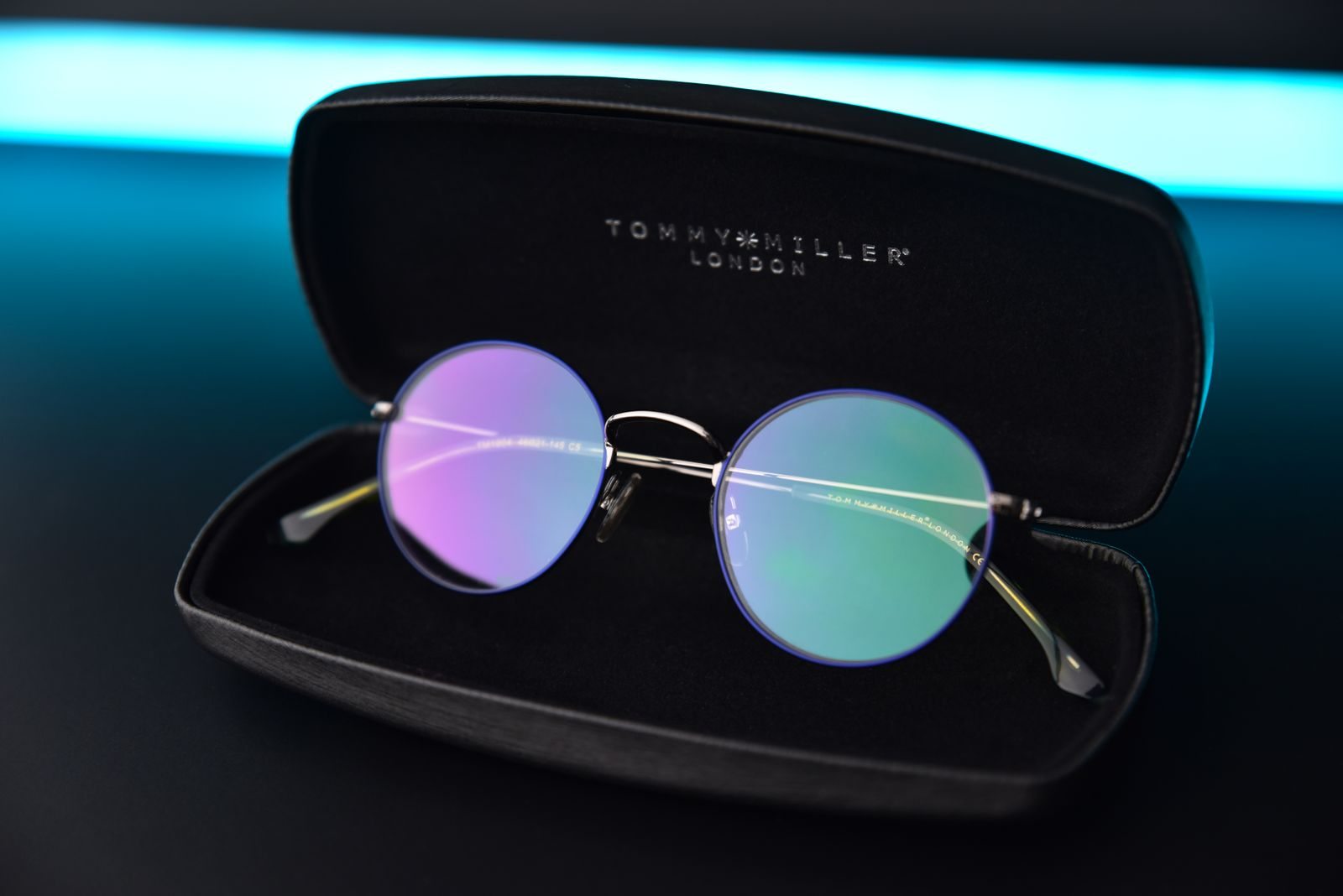 Brille in einem geöffneten Etui